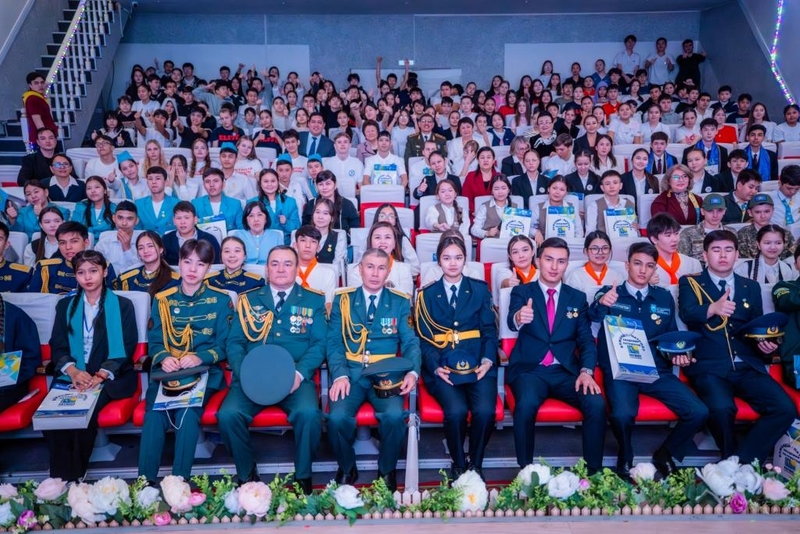 «10 лет Академии: путь к вершинам патриотизма и лидерства!».